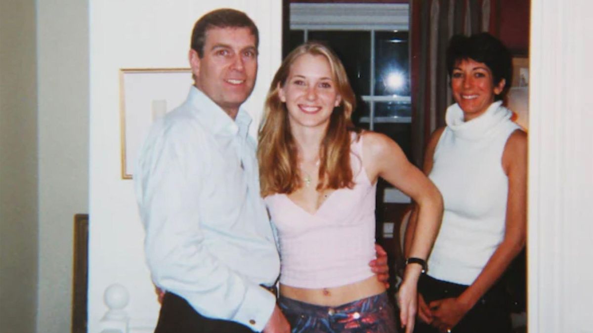 Století neviděný pád prince. „Věřil, že sex se mnou je jeho přirozené právo“